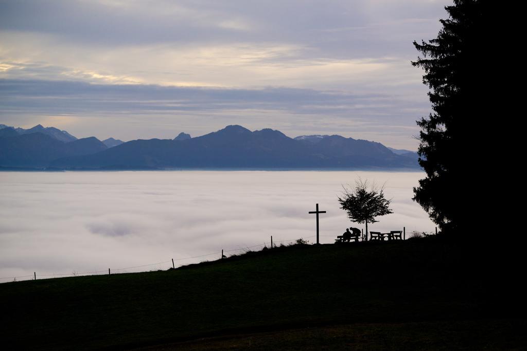 Panoramagasthof Auf Dem Auerberg Bernbeuren Esterno foto